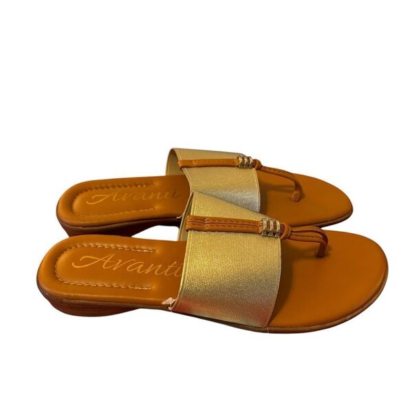Avanti Belle Women’s Gold and Tan Sandals in Ladies Size 8. - Picture 4 of 6